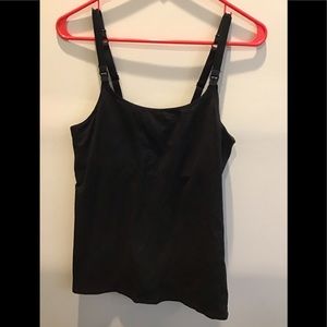 Gilligan&O’Malley nursing tank